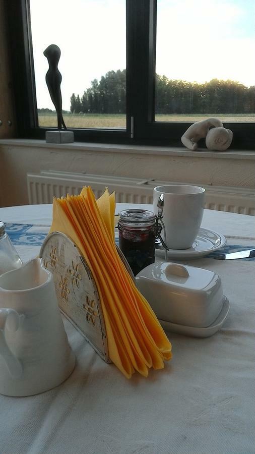 Bed and Breakfast Ateljee Devlaux Veurne Exterior foto